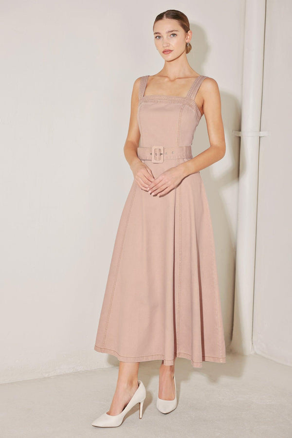 ELEVATED NEUTRAL BLUSH WOVEN MIDI DRESS.