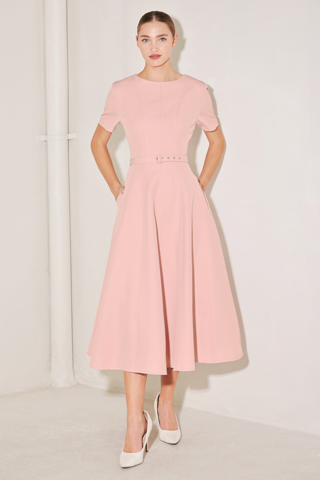 MIDI DRESSES l CHIC, CLASSIC, & VERSATILE | FLYING TOMATO Flying Tomato MIDI DRESSES l CHIC, CLASSIC, & VERSATILE | FLYING TOMATO Flying Tomato