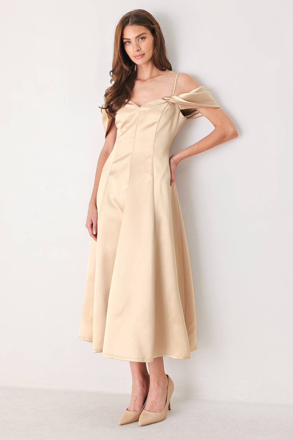 CHAMPAGNE ROMANCE CHAMPAGNE PINK OFF-SHOULDER MIDI DRESS