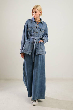 BREATHTAKING CHARM DENIM MIDI JACKET.