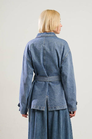 BREATHTAKING CHARM DENIM MIDI JACKET.