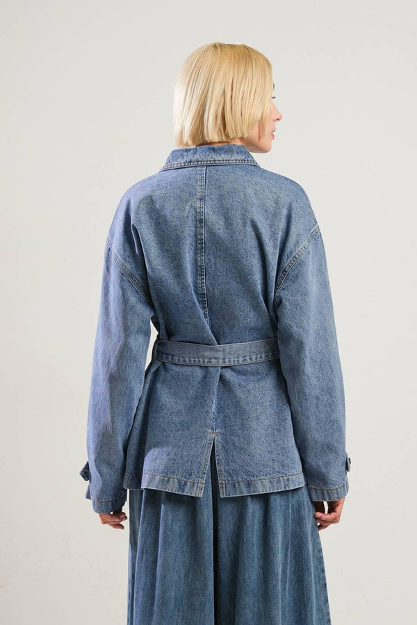 BREATHTAKING CHARM DENIM MIDI JACKET.