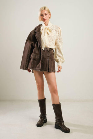 DARING CONFIDENCE DENIM BLAZER.