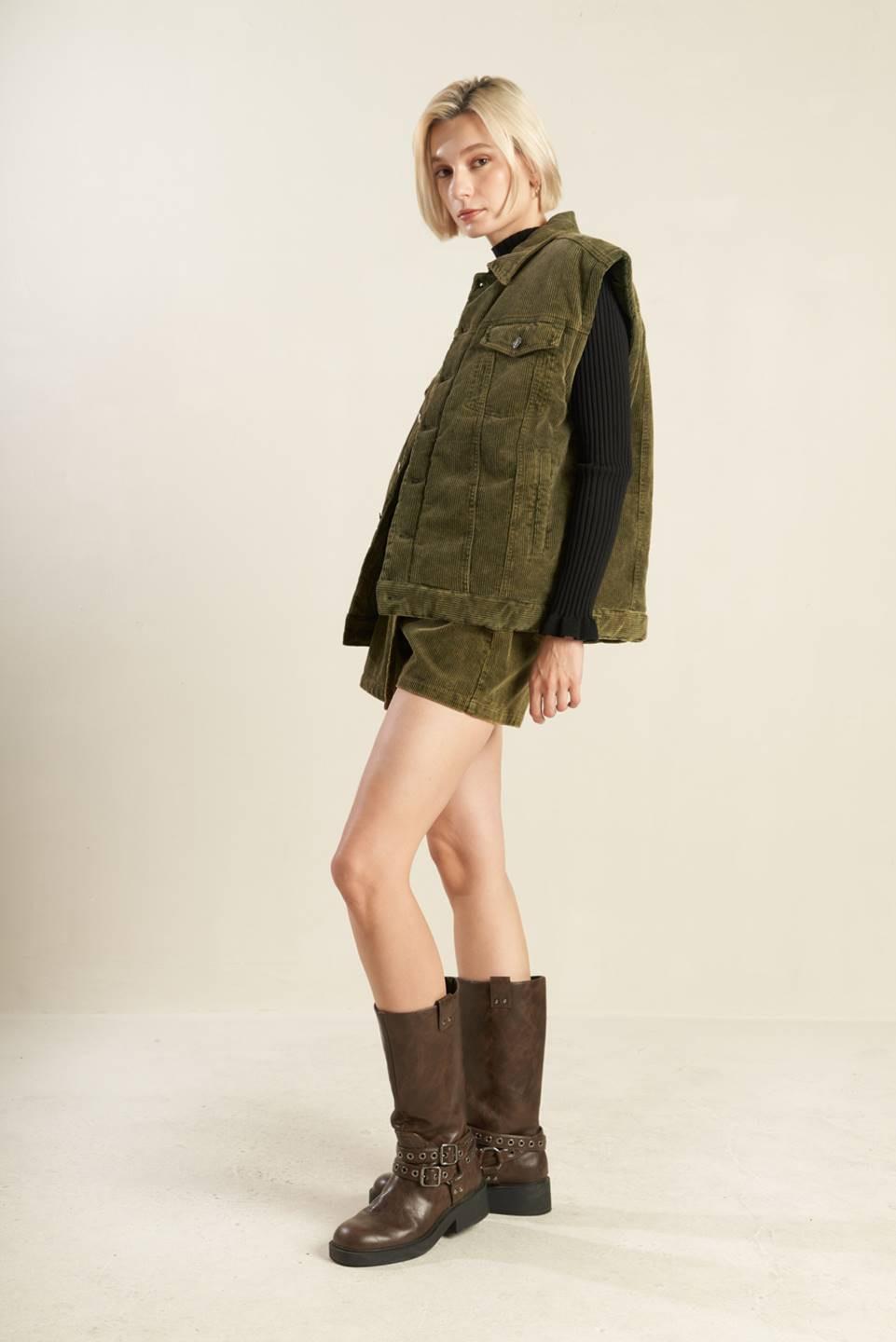 ESCAPING REALITY CORDUROY VEST.
