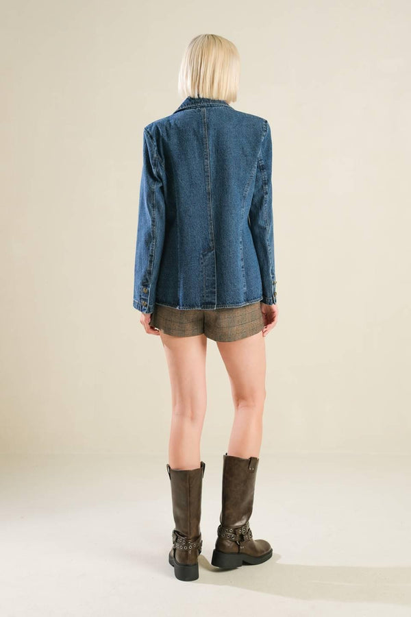 HOT TO GO DENIM BLAZER.