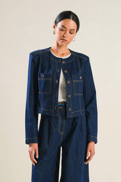 CRISP CANVAS DENIM JACKET.