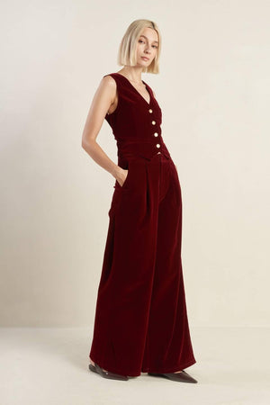 COY CHARM VELVET VEST.