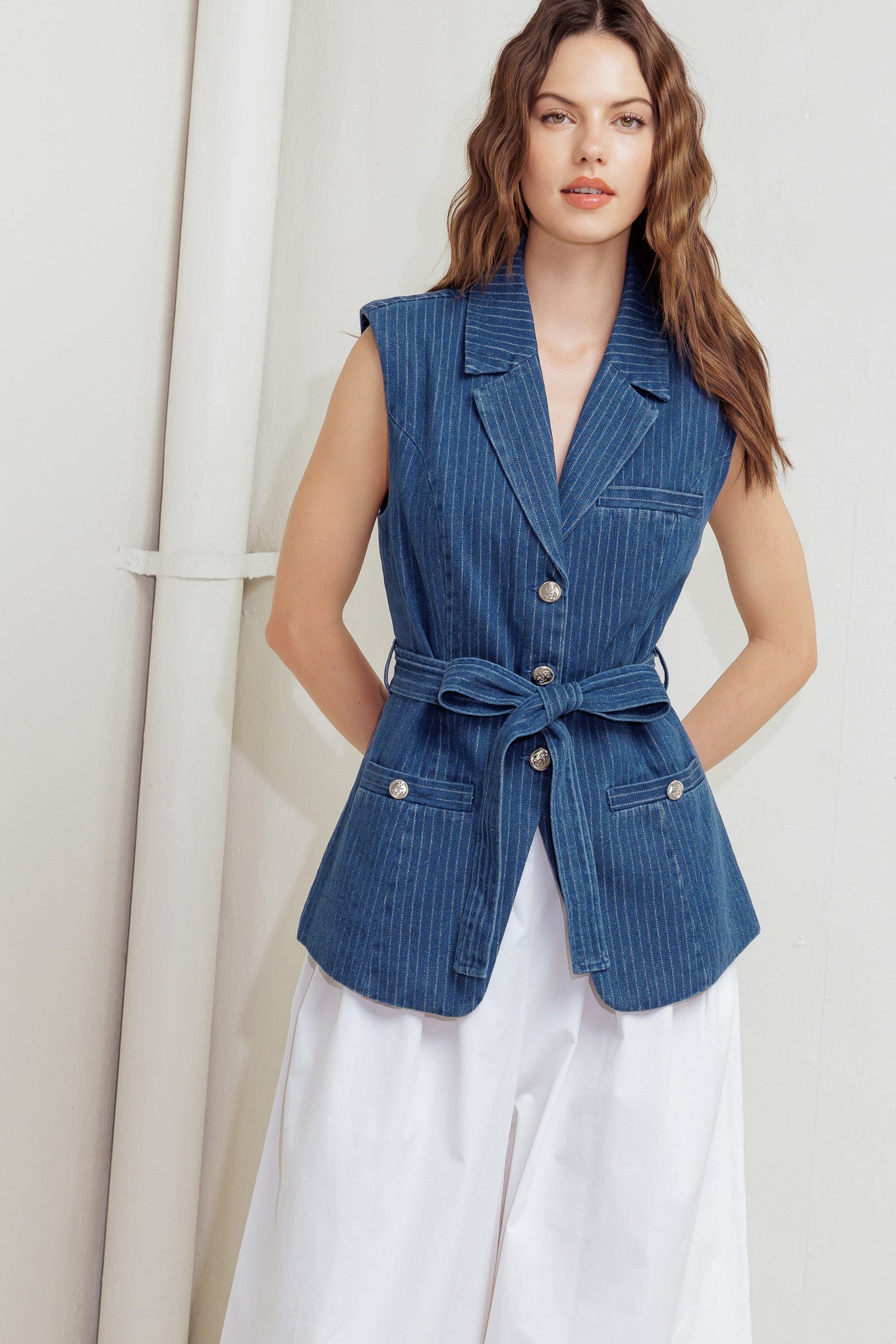 BLUE MUSE WOVEN VEST