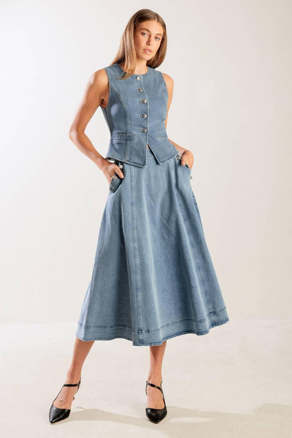 AT FIRST GLANCE DENIM VEST.