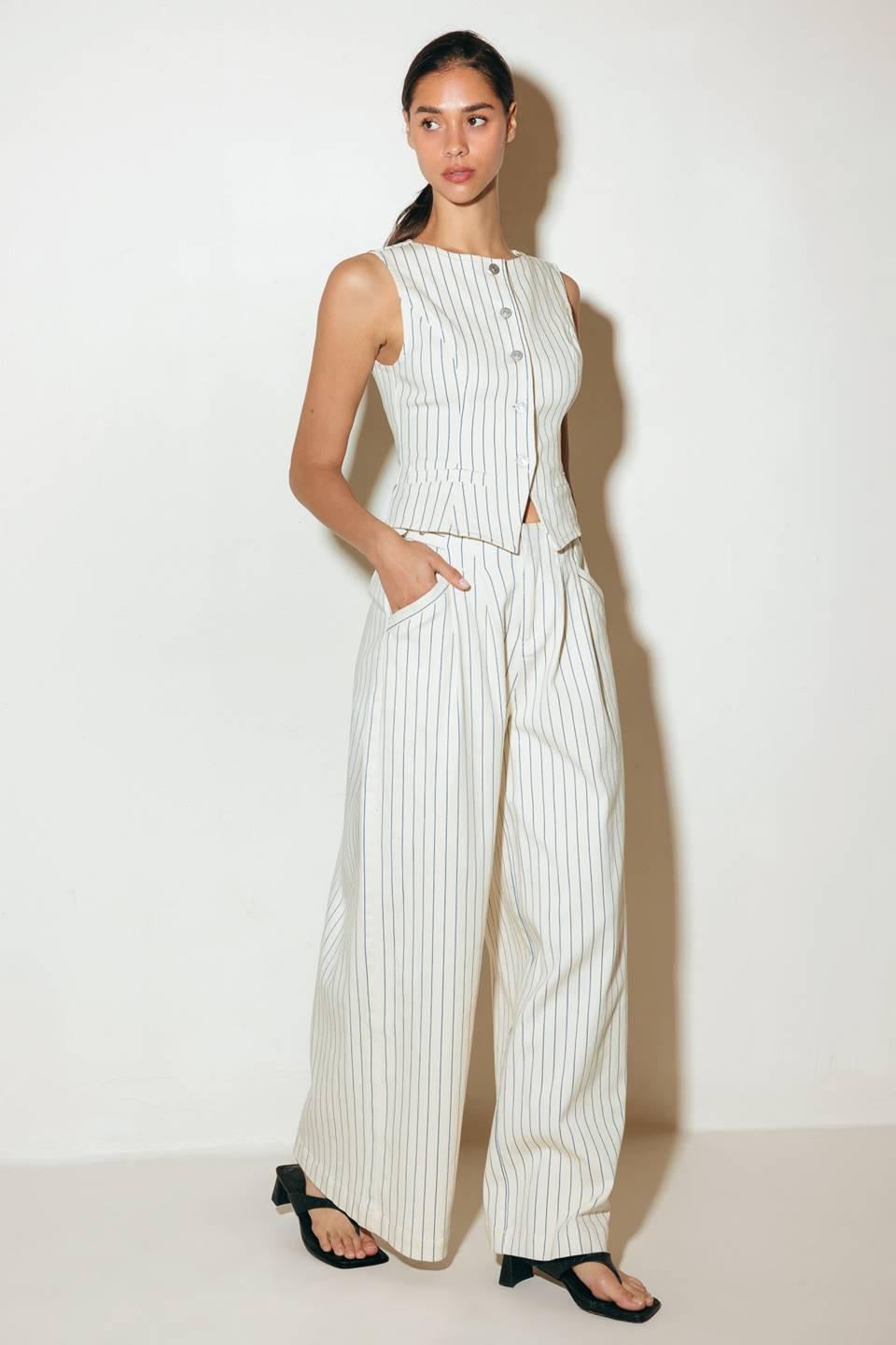 COFFEE RUN STRIPED WOVEN VEST.