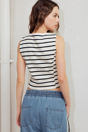 MARINE CHIC WOVEN VEST.