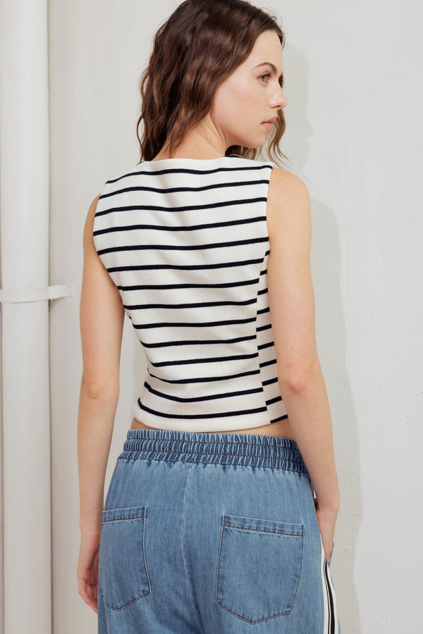 MARINE CHIC WOVEN VEST.