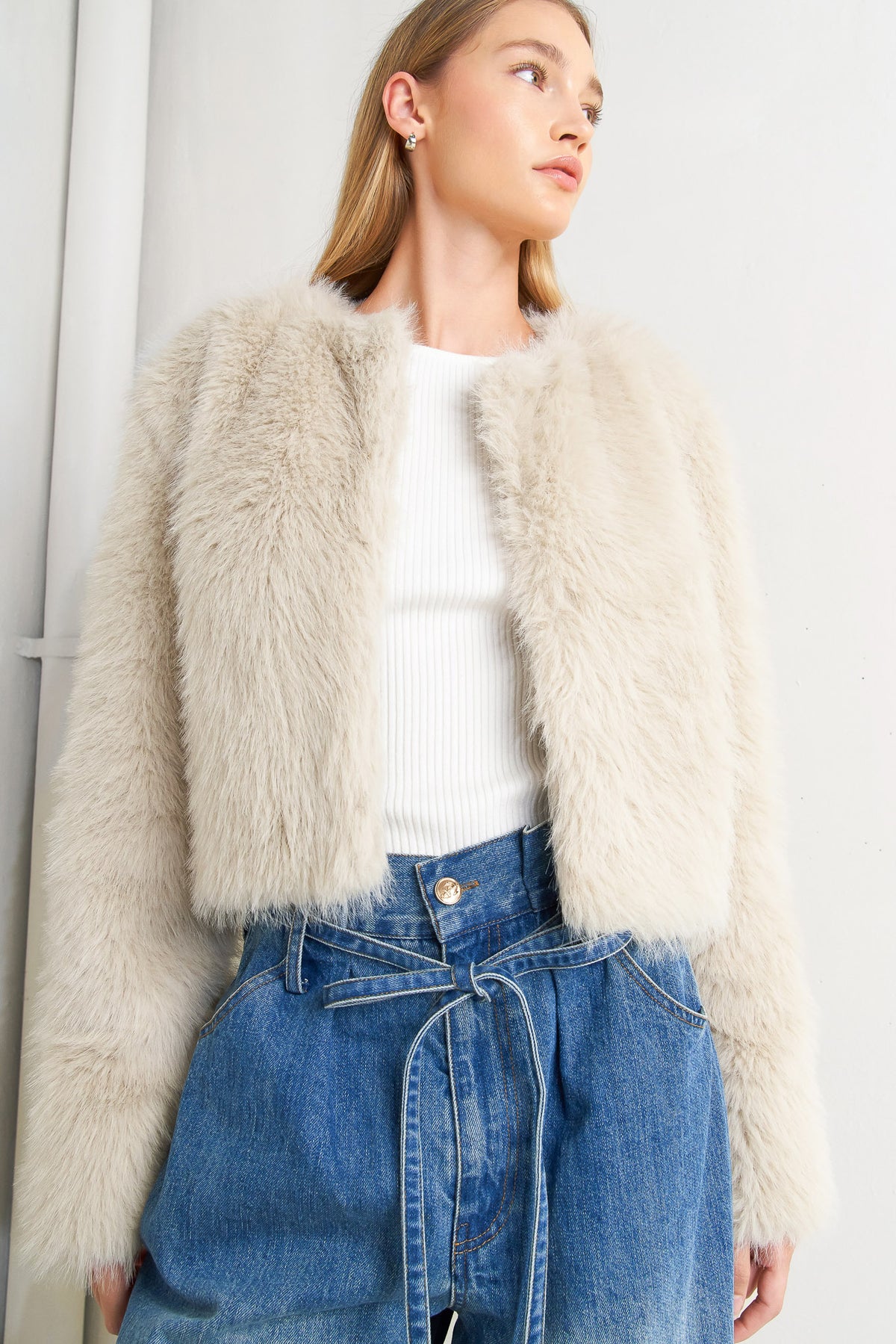 PLUSH ESCAPE MOCHA/CREAM FAUX FUR CROPPED JACKET