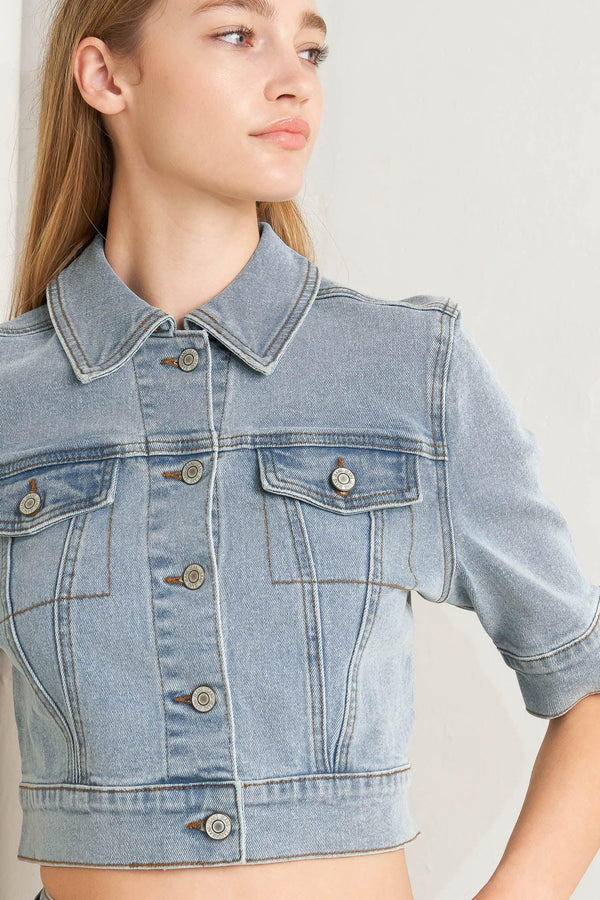 MODERN NEUTRAL DENIM JACKET.