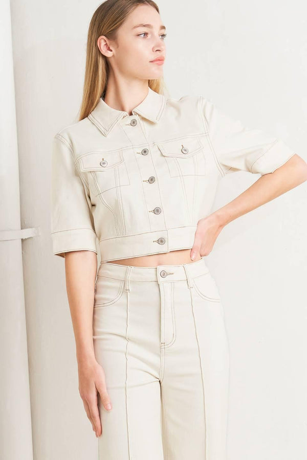 MODERN NEUTRAL TWILL JACKET.