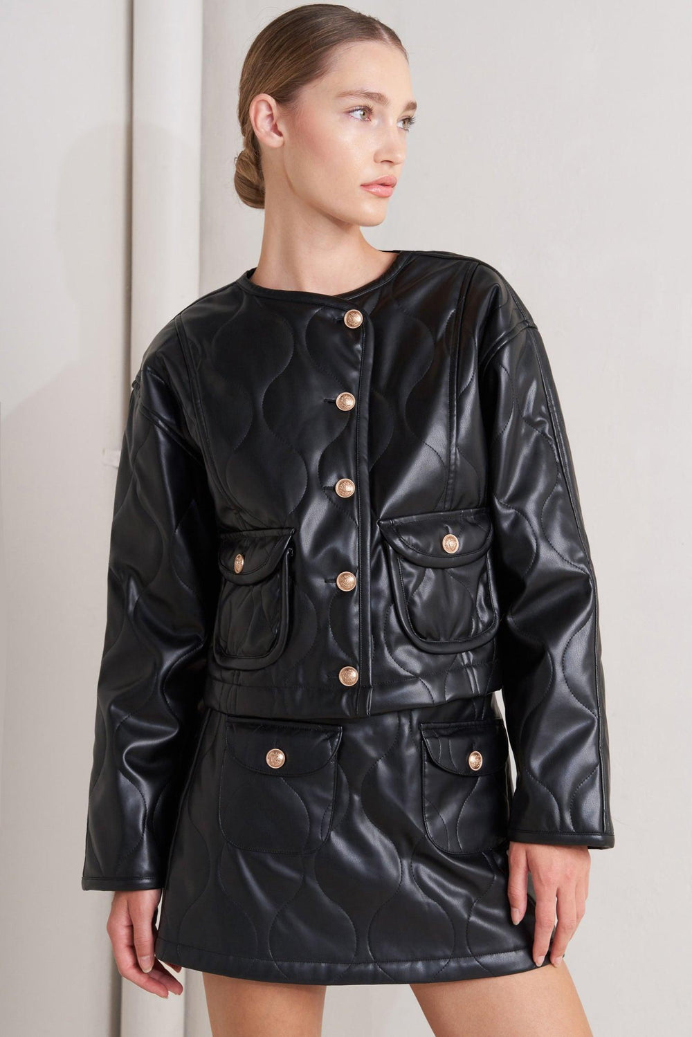 MOTO CHIC FAUX LEATHER JACKET.