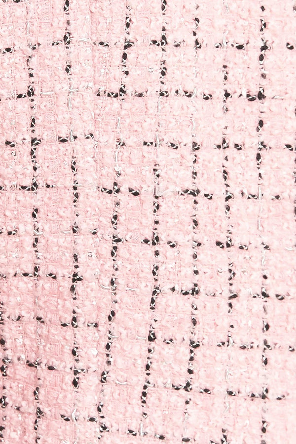 ROSÉ EDGE ENSEMBLE TWEED VEST.