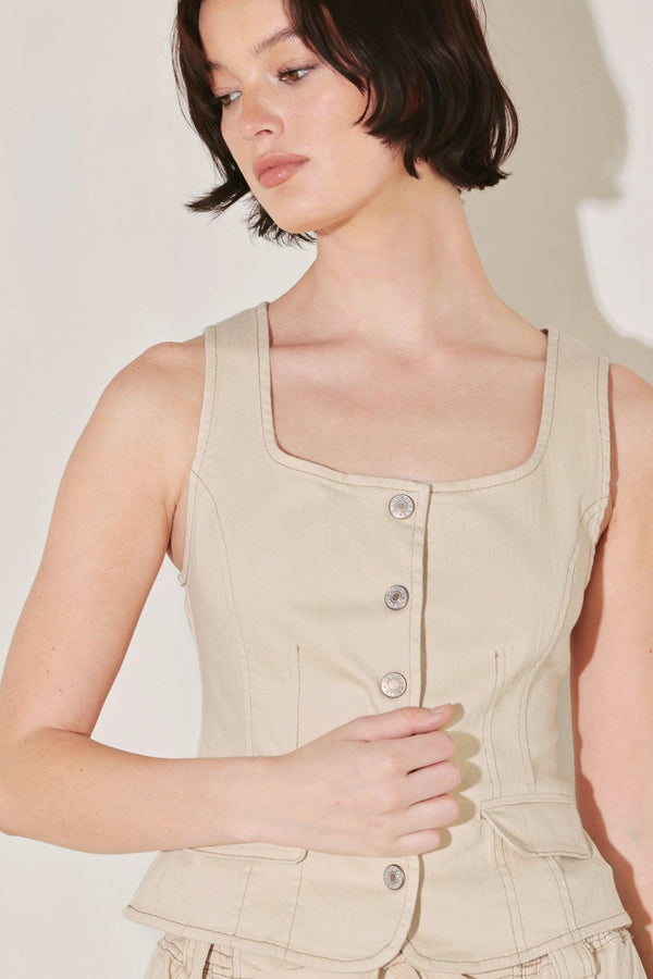 DAYLIGHT GROOVE WOVEN VEST.