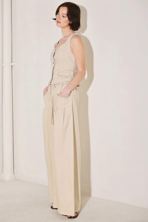 DAYLIGHT GROOVE WOVEN VEST.