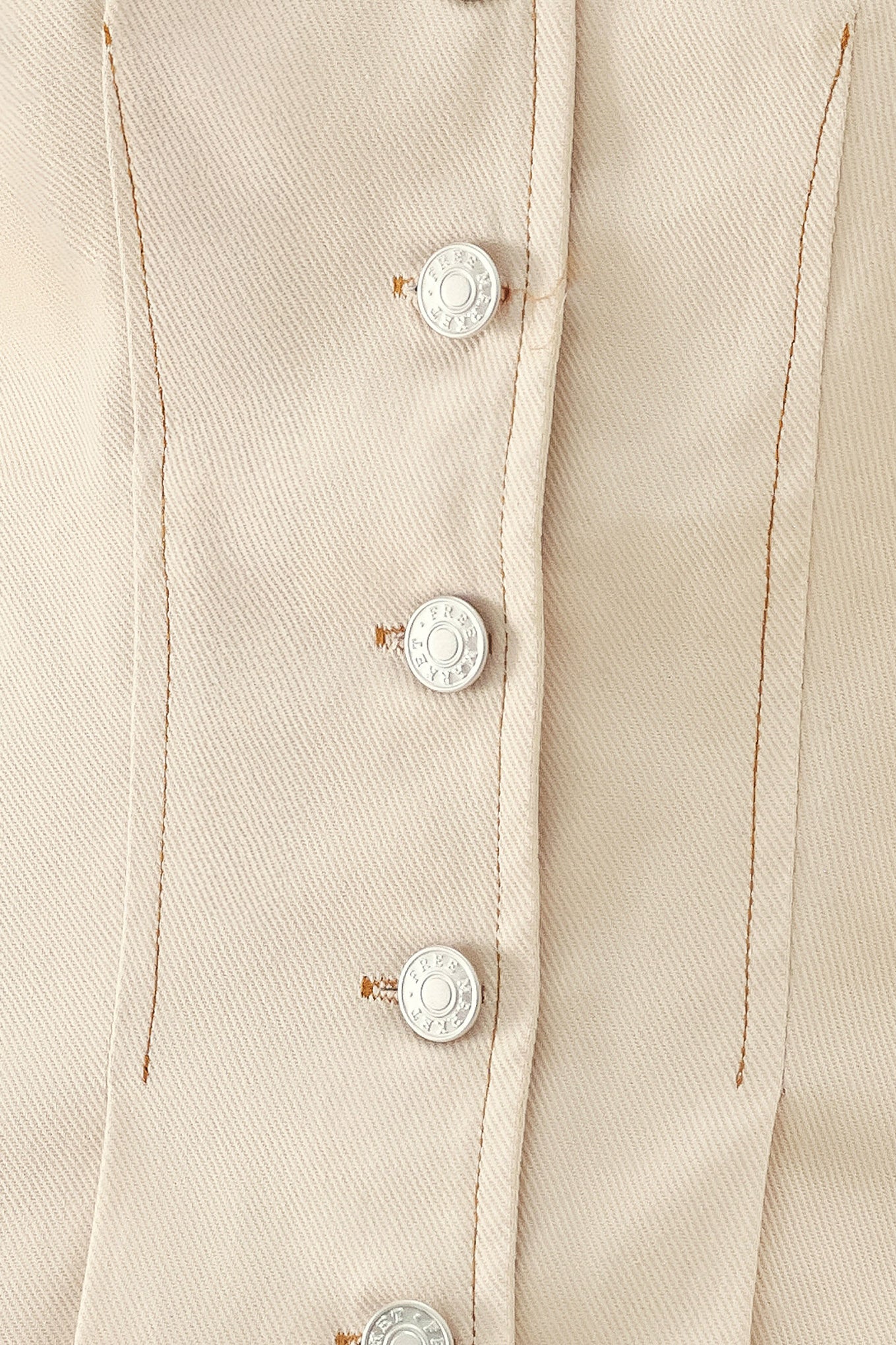SOFT POWER WOVEN VEST.