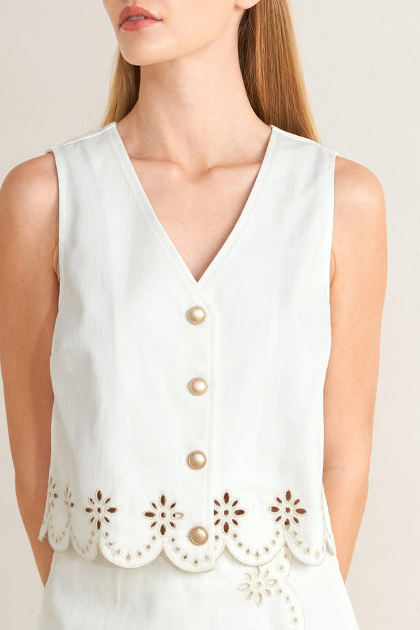 SEAFOAM SCALLOP WOVEN VEST.