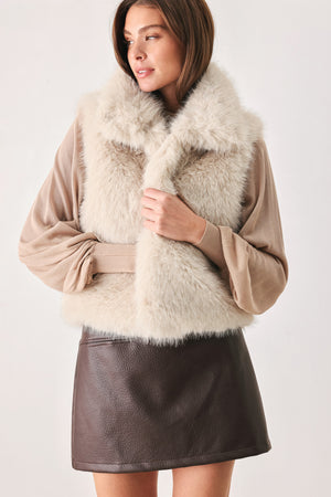 COCOA PLUSH CHOCOLATE BROWN FAUX FUR VEST