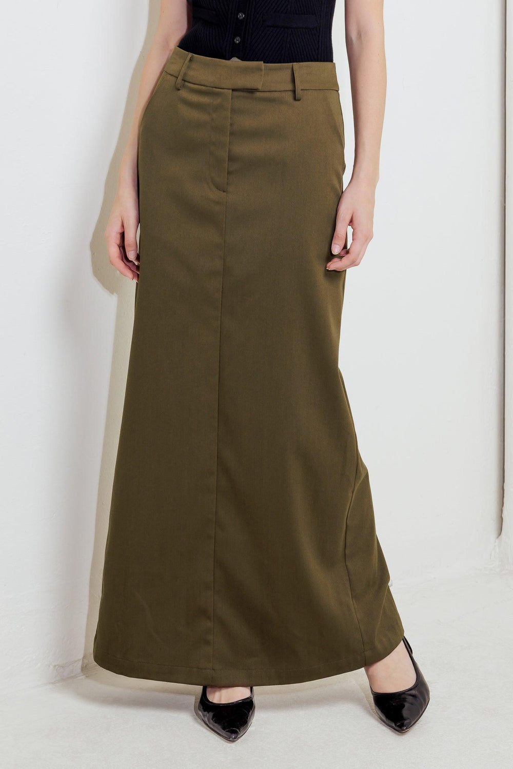 CELEBRATION TIME WOVEN SKIRT.