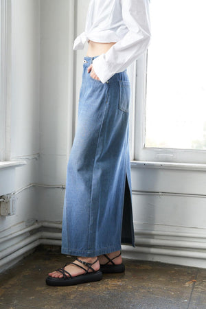 A LEAP OF FAITH MIDI DENIM SKIRT.