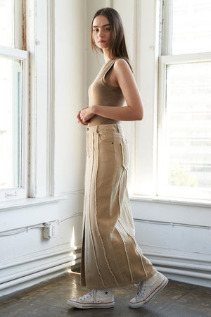 BETWEEN THE PAGES WOVEN SKIRT.