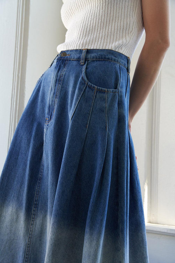 STATE OF MIND DENIM MIDI SKIRT.