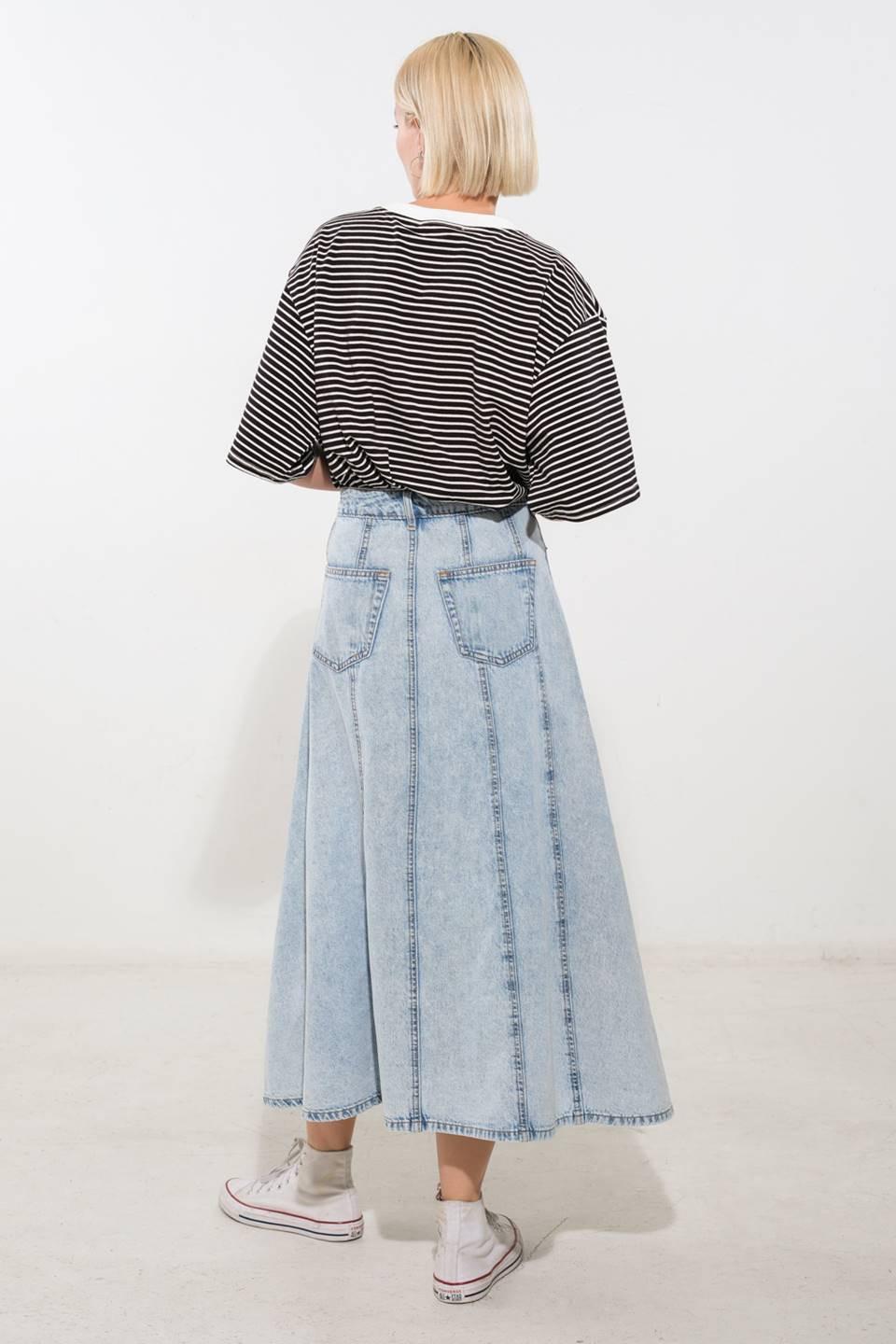 URBAN COWGIRL DENIM MIDI SKIRT.