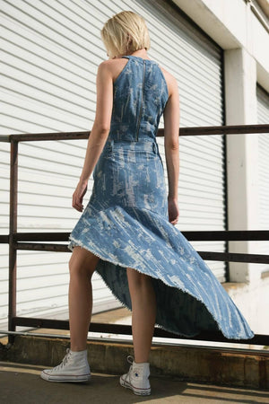 BREEZY ADORATION DENIM SKIRT.