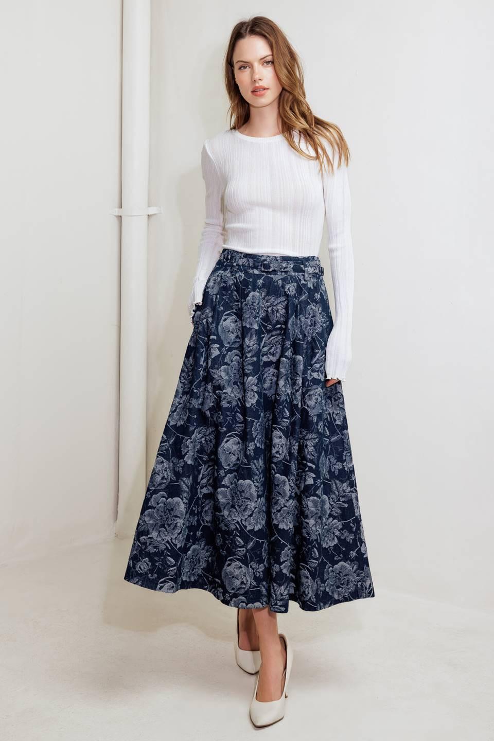 URBAN MUSE JACQUARD DENIM SKIRT.