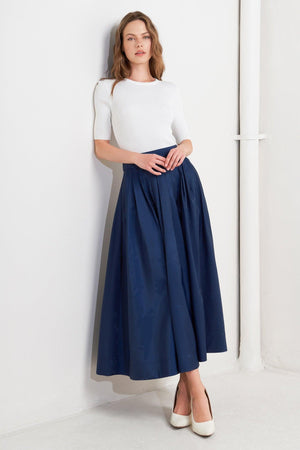 LUXE FLARE WOVEN PLEATED MIDI SKIRT.