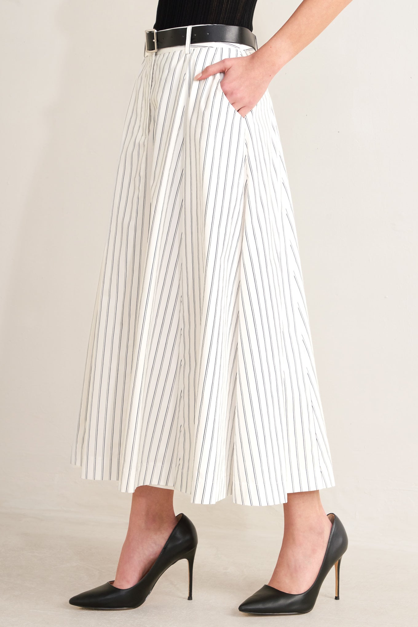 UPTOWN STRIPE WOVEN MDI CIRCLE SKIRT