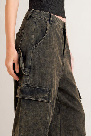 CAN'T BLAME ME GARGO DENIM PANTS.