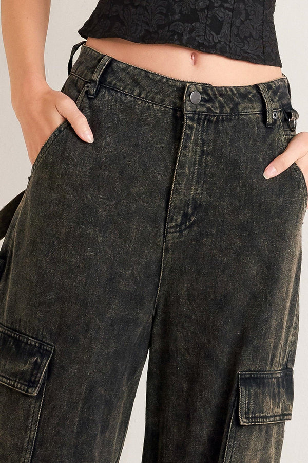 CAN'T BLAME ME GARGO DENIM PANTS.