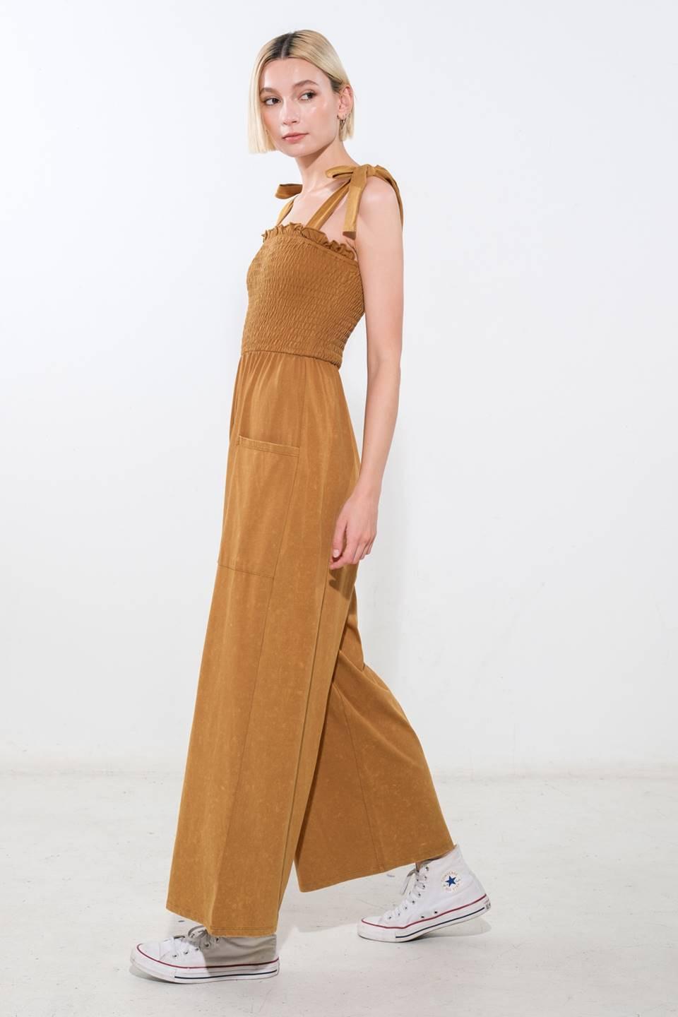 TRENDING MOMENT KNIT JUMPSUIT.