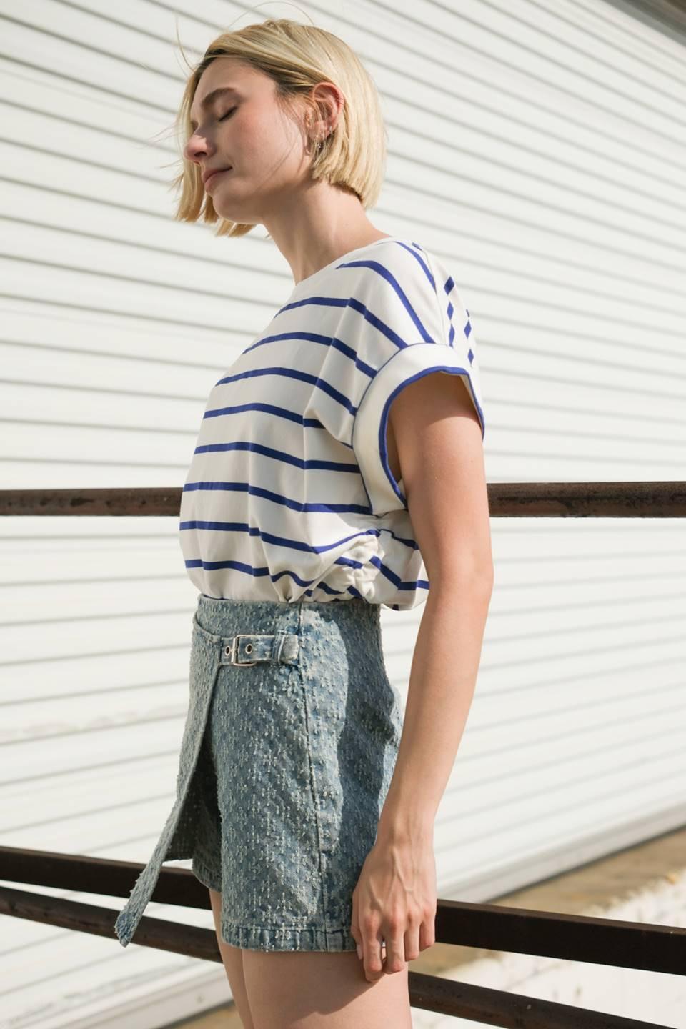NO ONE PRETTIER DENIM SKORT.