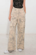 IN THE SPOTLIGHT WOVEN PANTS.