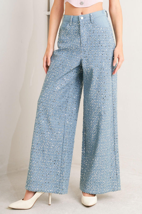 LOVING EVERYDAY DENIM PANTS.