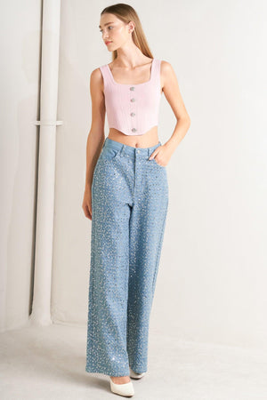 LOVING EVERYDAY DENIM PANTS.