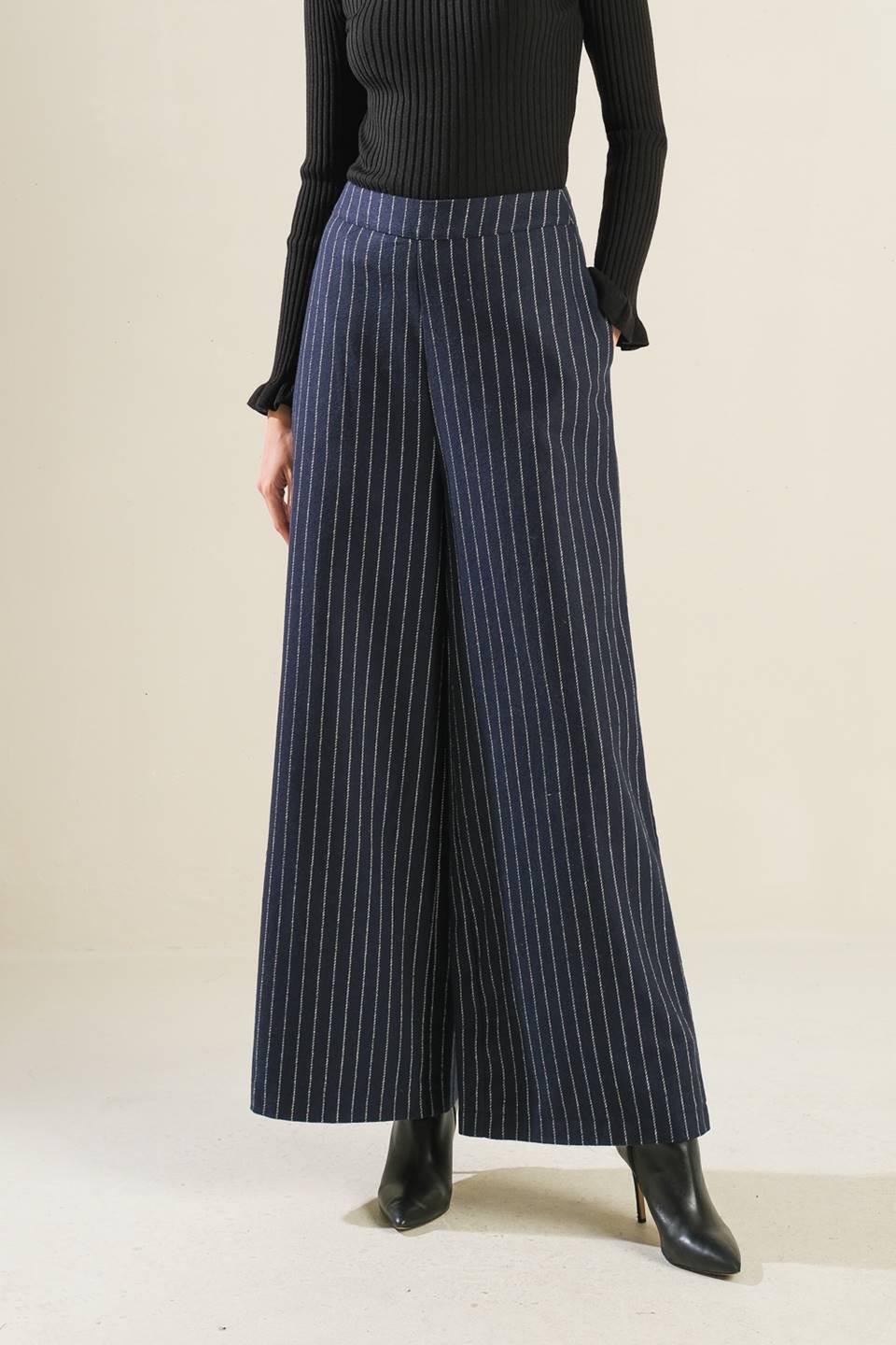 FOREVER CONNECTED WOVEN PANTS.