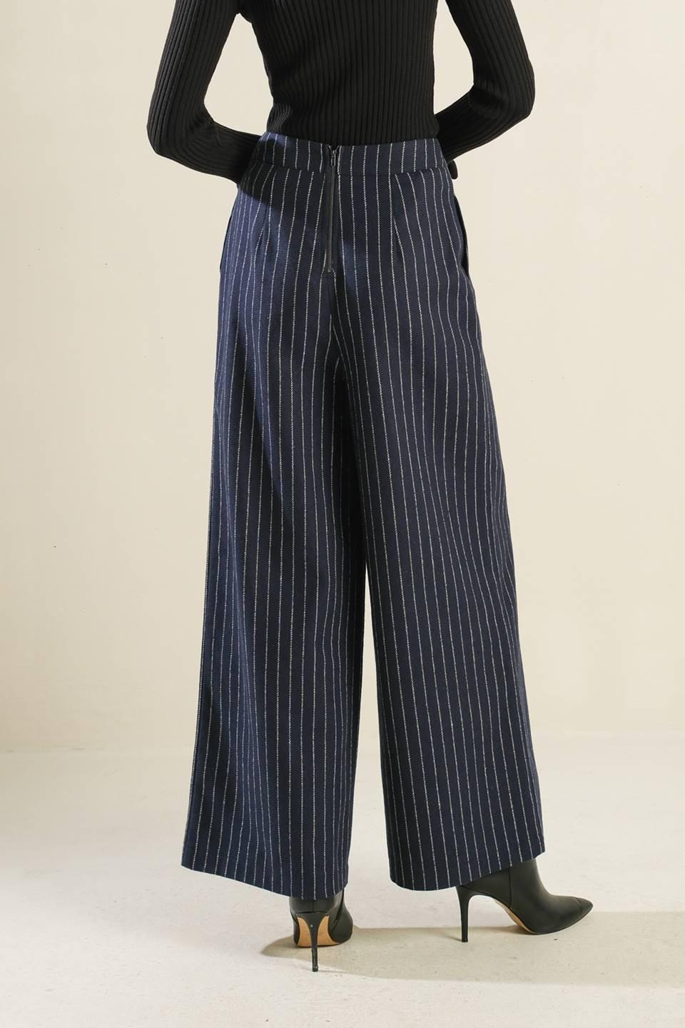 FOREVER CONNECTED WOVEN PANTS.