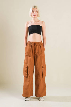 LOVIN ON ME CARGO PANTS.