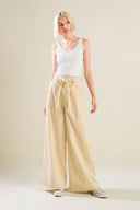 THE FAME WOVEN PANTS.