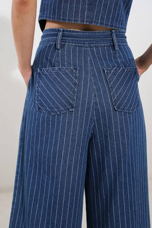 I STILL BELIEVE DENIM PANTS.