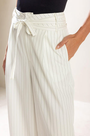 DINNER DATE WOVEN PANTS.