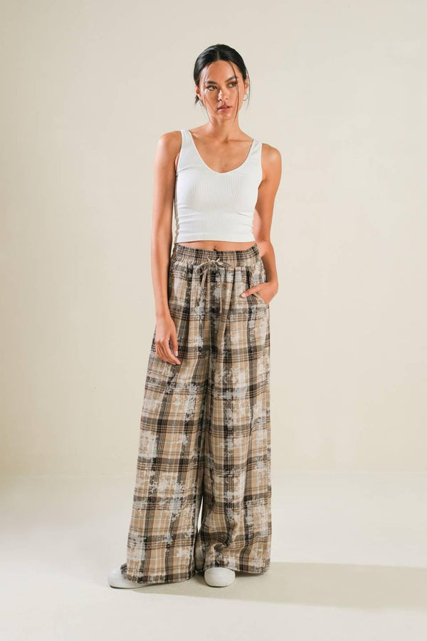 TIMELESS CHARM WOVEN PANTS.