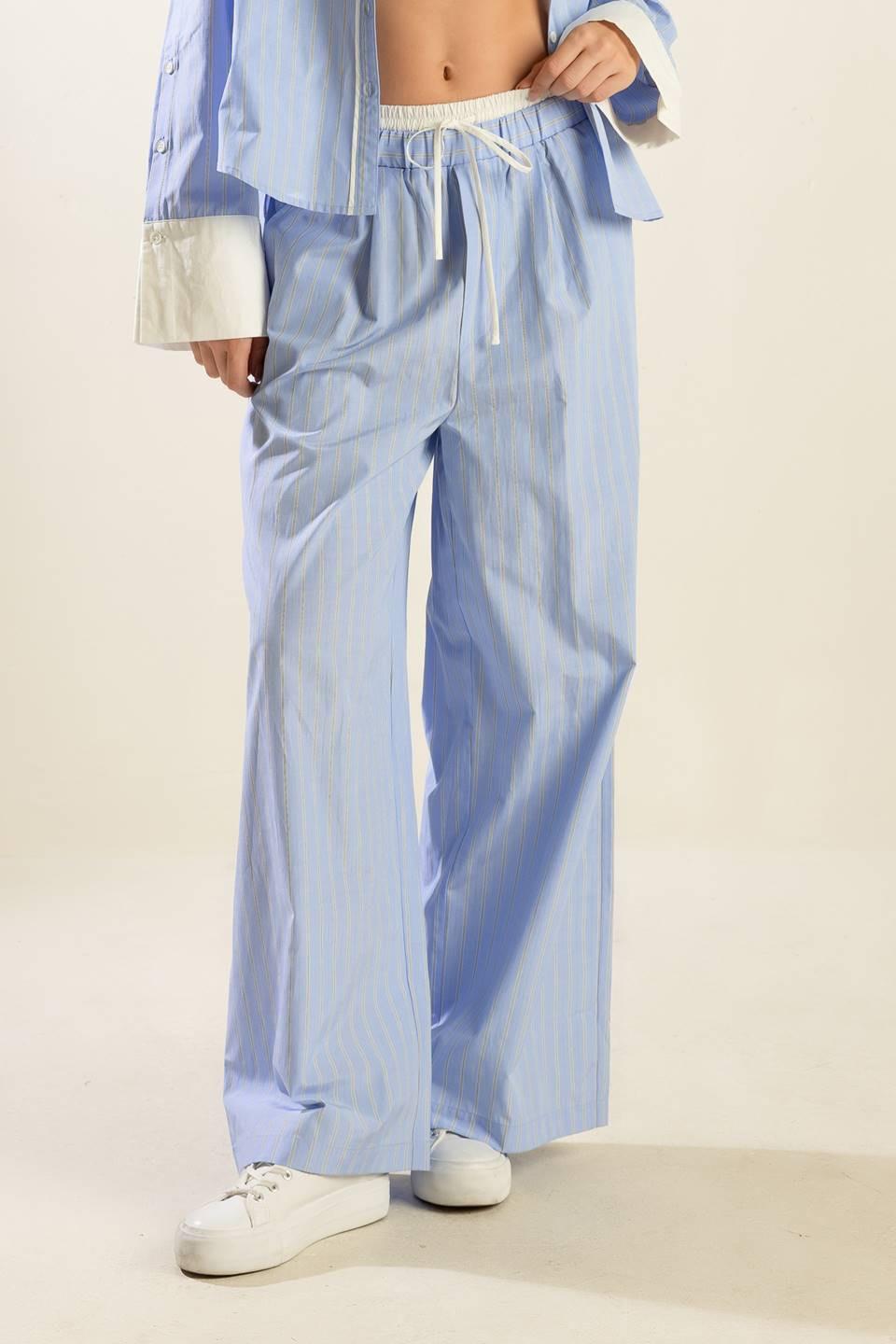 SO MANY MEMORIES WOVEN PANTS.